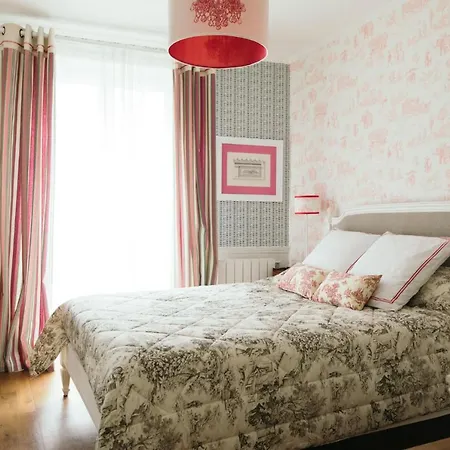 Chez Pepe Merle - D'hotes Dans Le Quartier Du Pere Lachaise 4*