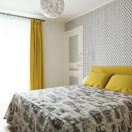 Chez Pepe Merle - D'hotes Dans Le Quartier Du Pere Lachaise Bed & Breakfast 4*