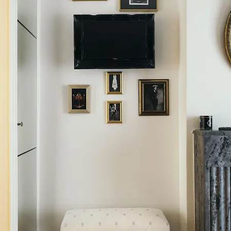 Bed & Breakfast Chez Pepe Merle - D'hotes Dans Le Quartier Du Pere Lachaise 4*