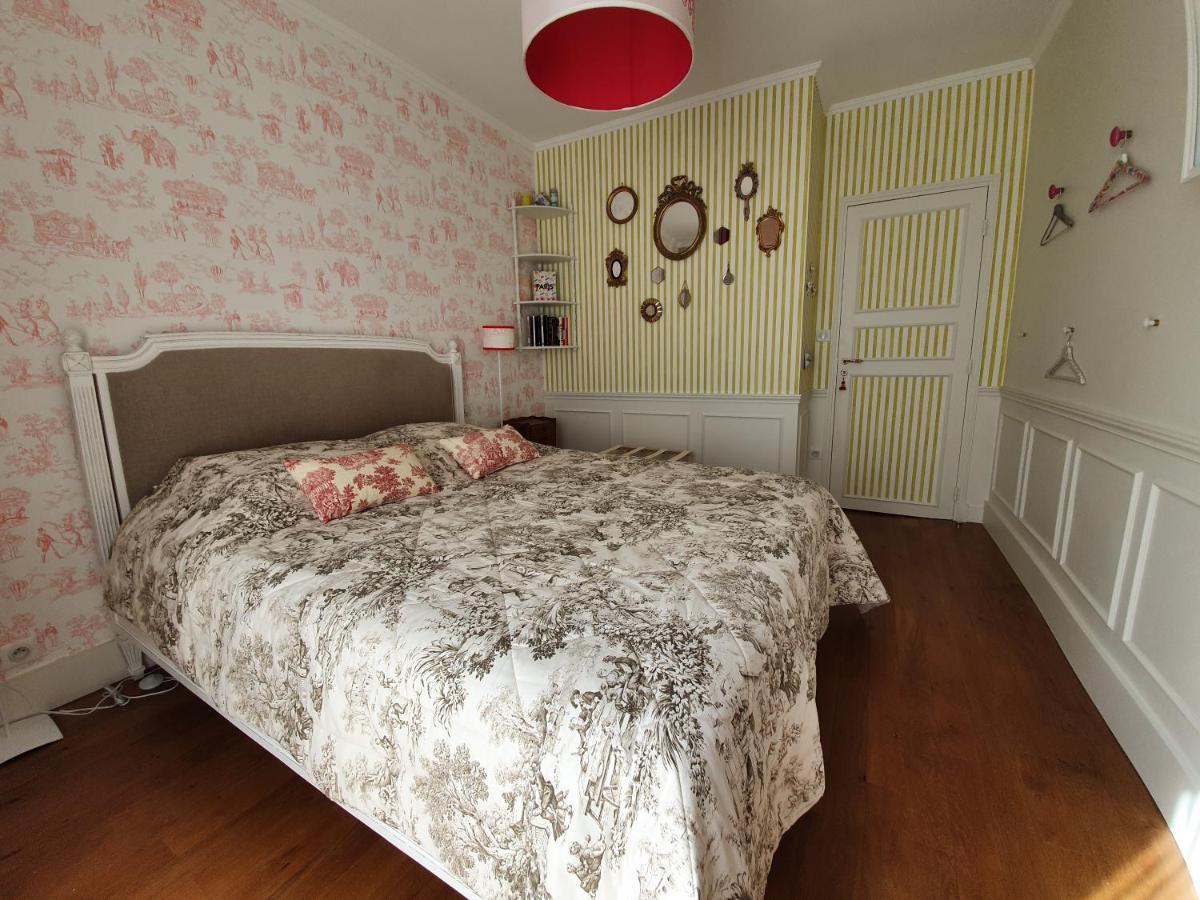 Chez Pépé Merle - D'hôtes Au Cœur De Bed & Breakfast 4*