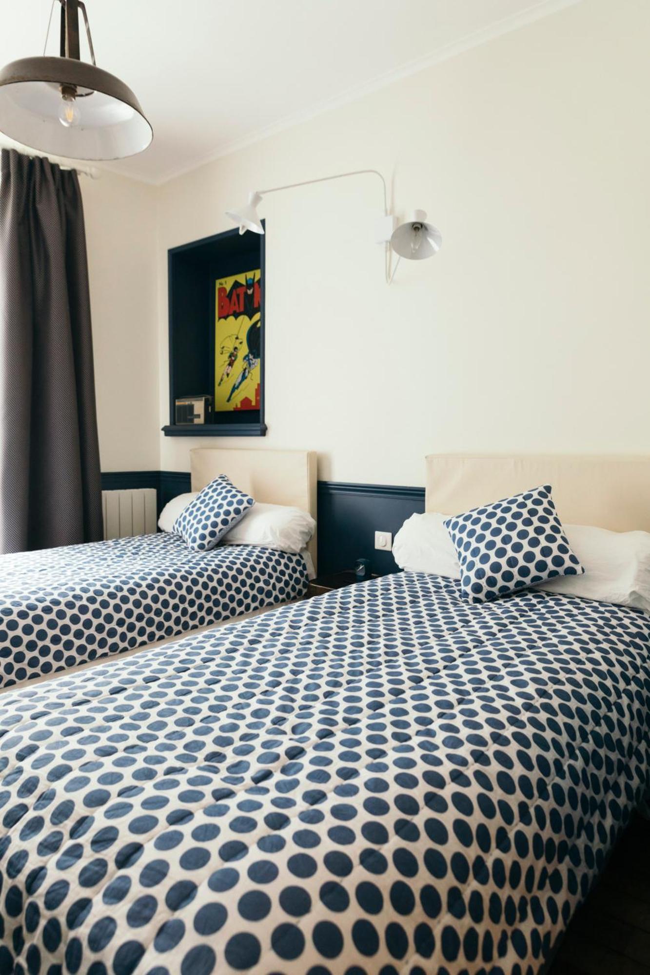 Chez Pépé Merle - D'hôtes Au Cœur De 4* Parigi